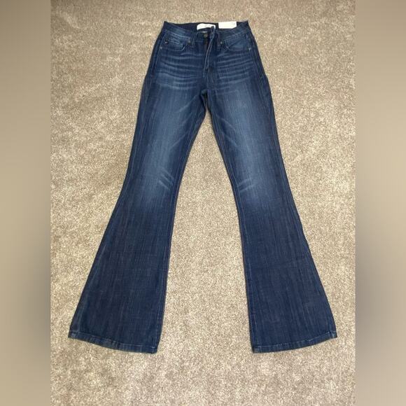 Kancan bootcut jeans womens sz 3/25 mid rise dark wash stretch blue jeans NWT - Picture 2 of 15